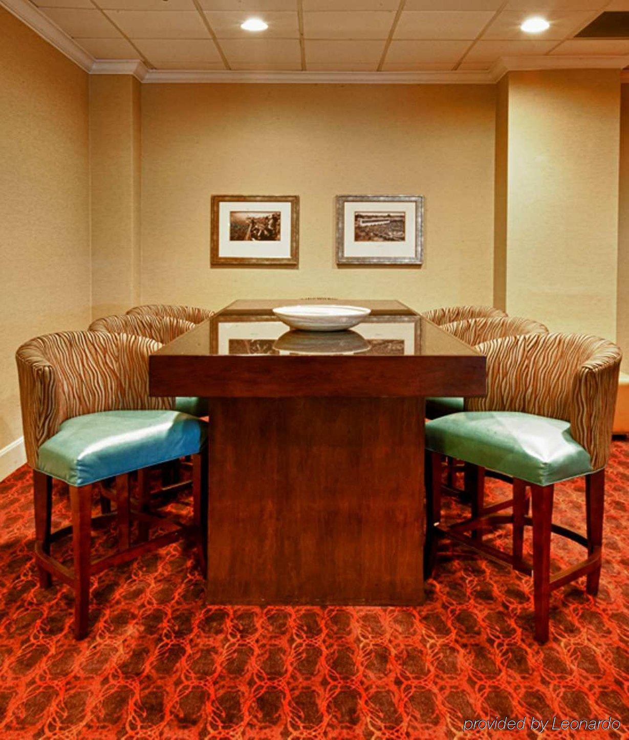 Hampton Inn Louisville Downtown Værelse billede